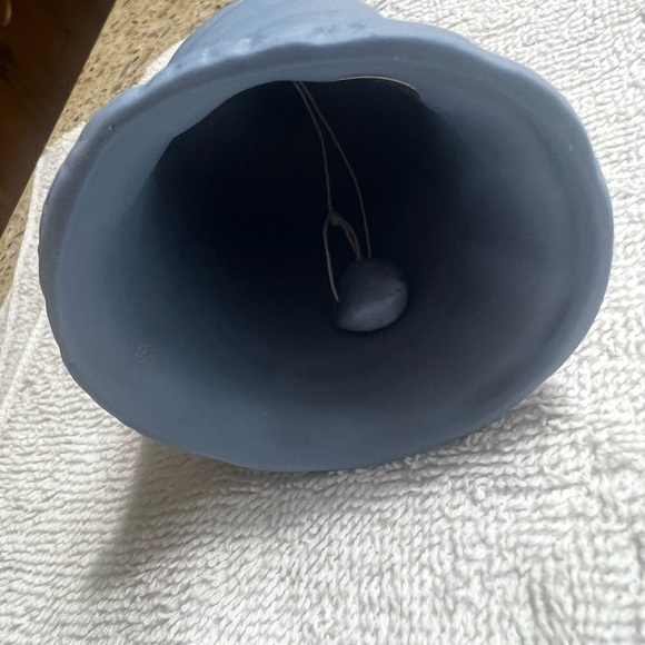 Blue and White Vase and Bell Set - Picture 5 of 5